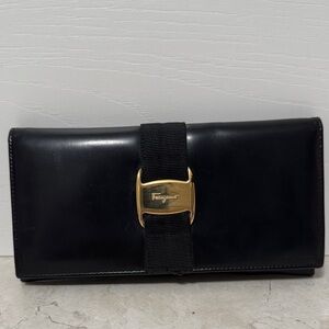 Salvatore Ferragamo Black leather wallet
